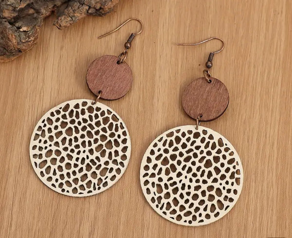 Wood Circle And Leather Dangle Earrings (Cream)