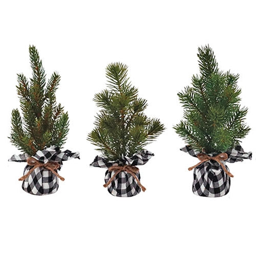 Small Pine Tree With White/Black Plaid Base